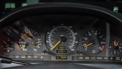 1997 Mercedes - Benz SL 320