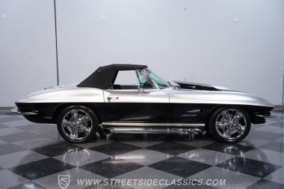 1963 Chevrolet Corvette Convertible