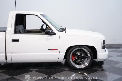 1996 GMC Sierra 1500 Restomod