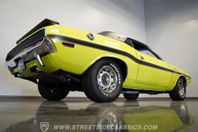 1970 Dodge Challenger RT/SE 440 SIX PACK