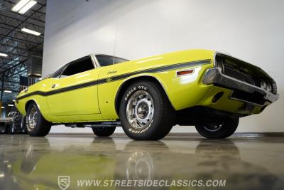 1970 Dodge Challenger RT/SE 440 SIX PACK
