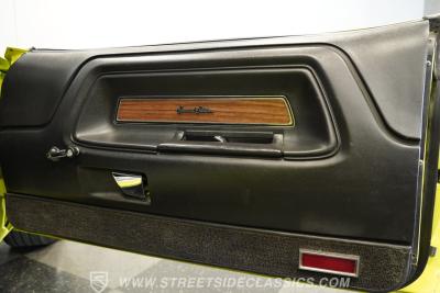 1970 Dodge Challenger RT/SE 440 SIX PACK