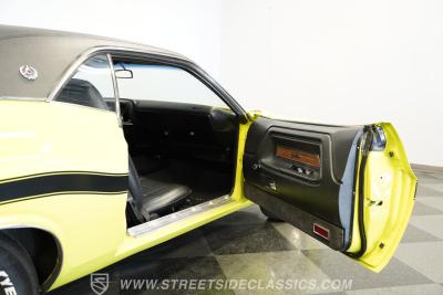 1970 Dodge Challenger RT/SE 440 SIX PACK