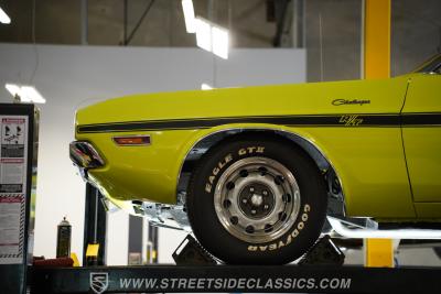 1970 Dodge Challenger RT/SE 440 SIX PACK
