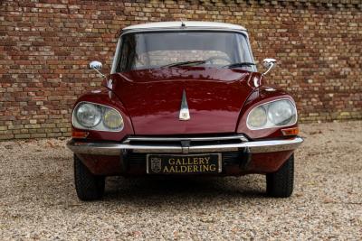 1971 Citro&euml;n Citro&euml;n DS21 Berline Automatique &ldquo;Rouge Cornaline&rdquo;