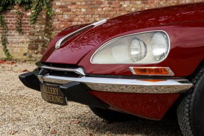 1971 Citro&euml;n Citro&euml;n DS21 Berline Automatique &ldquo;Rouge Cornaline&rdquo;