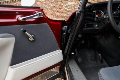 1971 Citro&euml;n Citro&euml;n DS21 Berline Automatique &ldquo;Rouge Cornaline&rdquo;
