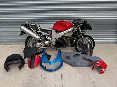 1999 Suzuki TL1000R