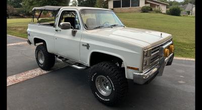 1985 Chevrolet BLAZER 1/2 TON; K5/K10