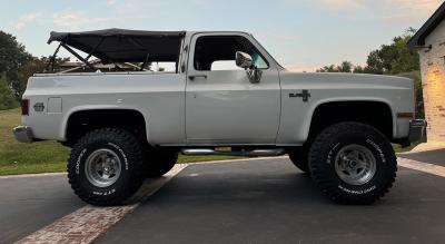 1985 Chevrolet BLAZER 1/2 TON; K5/K10