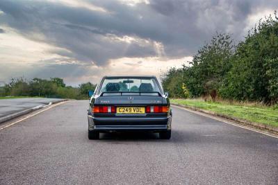 1986 Mercedes - Benz 190E 2.3 16