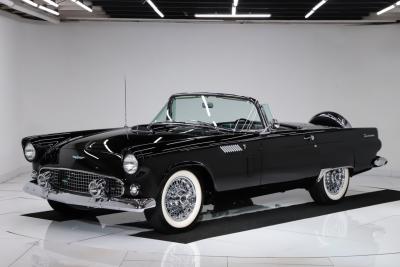 1956 Ford Thunderbird