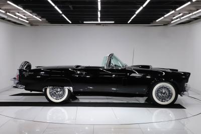 1956 Ford Thunderbird