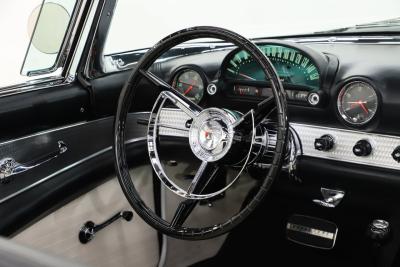 1956 Ford Thunderbird