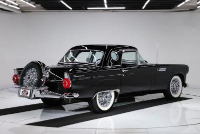 1956 Ford Thunderbird