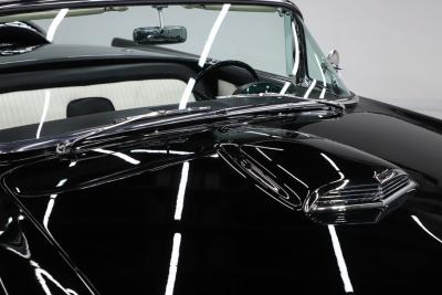 1956 Ford Thunderbird
