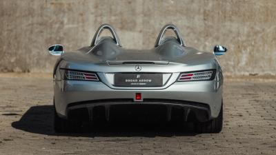 2009 Mercedes - Benz SLR McLaren Stirling Moss