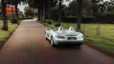 2009 Mercedes - Benz SLR McLaren Stirling Moss