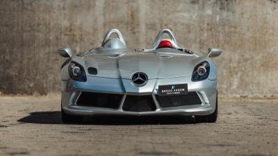 2009 Mercedes - Benz SLR McLaren Stirling Moss