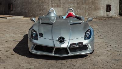 2009 Mercedes - Benz SLR McLaren Stirling Moss