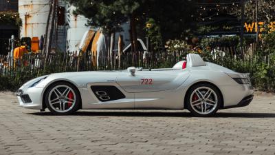 2009 Mercedes - Benz SLR McLaren Stirling Moss