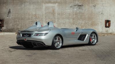 2009 Mercedes - Benz SLR McLaren Stirling Moss