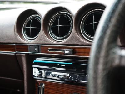 1980 Mercedes - Benz What's my car worth?