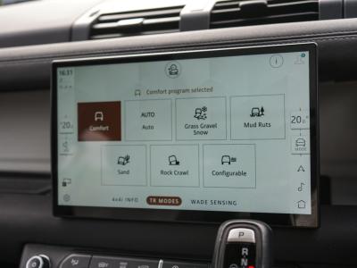 2022 Land Rover 3.0 D300 MHEV X-Dynamic SE SUV 5dr Diesel Auto 4WD Euro 6 (s/s) (300 ps)