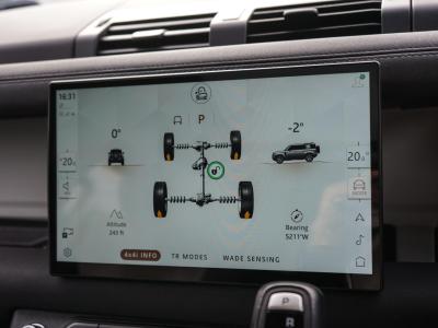 2022 Land Rover 3.0 D300 MHEV X-Dynamic SE SUV 5dr Diesel Auto 4WD Euro 6 (s/s) (300 ps)