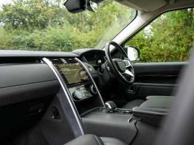 2022 Land Rover 3.0 D300 MHEV SE Auto 4WD Euro 6 (s/s) 5dr