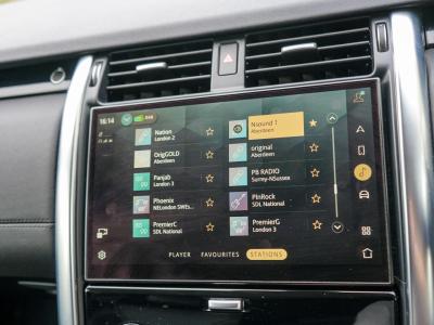 2022 Land Rover 3.0 D300 MHEV SE Auto 4WD Euro 6 (s/s) 5dr