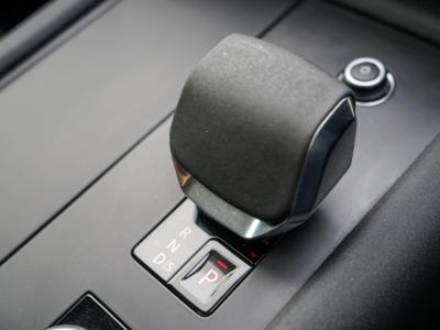 2022 Land Rover 3.0 D300 MHEV SE Auto 4WD Euro 6 (s/s) 5dr
