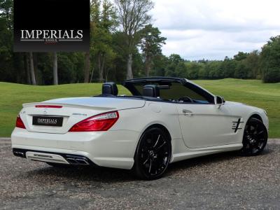 2013 Mercedes - Benz 5.5 SL63 V8 AMG SpdS MCT Euro 5 (s/s) 2dr