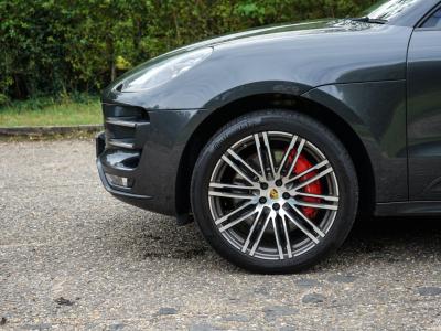 2017 Porsche 3.6T V6 Turbo Performance PDK 4WD Euro 6 (s/s) 5dr