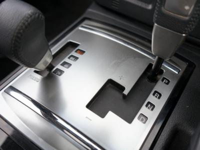 2016 Mitsubishi 3.2 DI-DC SG3 Auto 4WD Euro 6 5dr LWB
