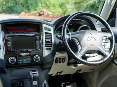2015 Mitsubishi 3.2 DI-DC SG3 Auto 4WD Euro 5 5dr LWB