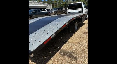 2023 Ford F550
