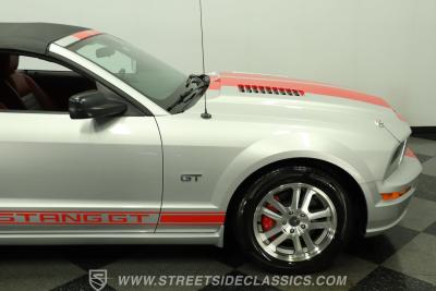 2005 Ford Mustang GT Convertible