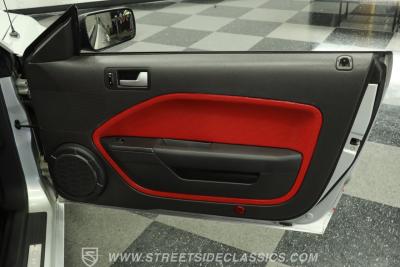 2005 Ford Mustang GT Convertible