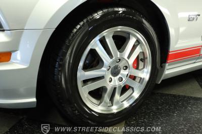 2005 Ford Mustang GT Convertible