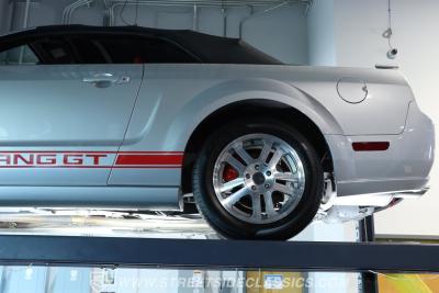 2005 Ford Mustang GT Convertible