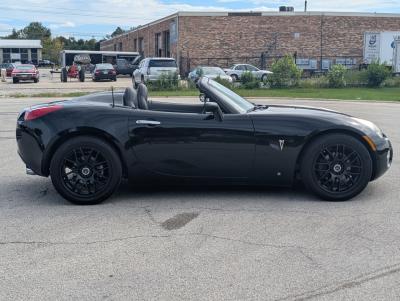 2006 Pontiac Solstice Base