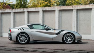 2017 Ferrari F12tdf