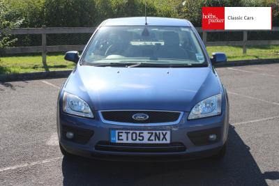 2005 Ford FOCUS GHIA AUTO