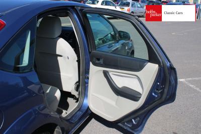 2005 Ford FOCUS GHIA AUTO