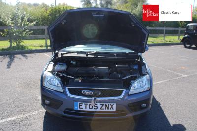 2005 Ford FOCUS GHIA AUTO