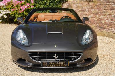 2010 Ferrari California 4.3 &ldquo;Tasteful Grigio Silverstone&rdquo;