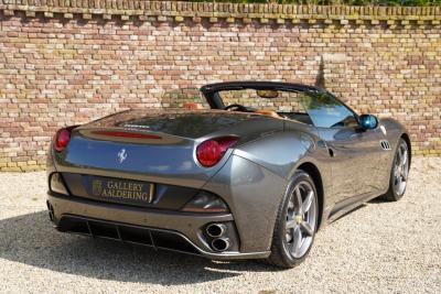 2010 Ferrari California 4.3 &ldquo;Tasteful Grigio Silverstone&rdquo;