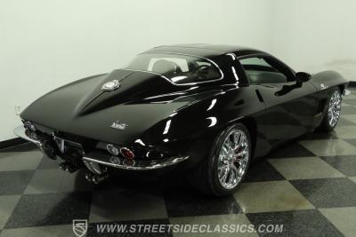 2005 Chevrolet Corvette Retro Vettes Custom Build
