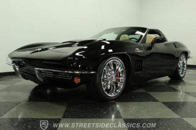 2005 Chevrolet Corvette Retro Vettes Custom Build